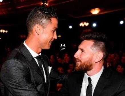 约基奇56分追平生涯第二高，生涯最高的61分对手也是森林狼（约基奇砍下56分追平生涯次高，生涯最高61分同样是在对阵森林狼时取得）