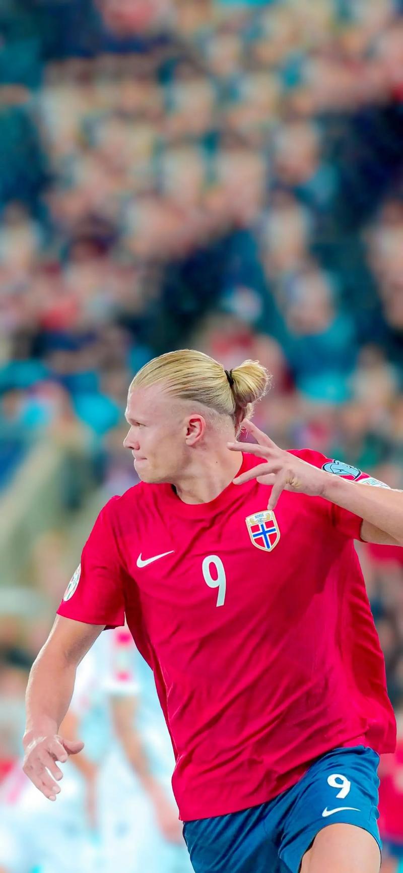 小豌豆替补出场错失反超比分的点球，之后球队被补时绝杀（小豌豆替补登场失点，球队补时遭绝杀）