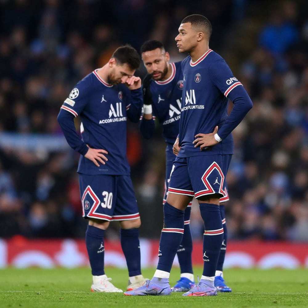 2026世界杯分组抽签结果出炉：强队云集的死亡之组来袭！（2026世界杯小组抽签揭晓：豪强扎堆，死亡之组来袭）