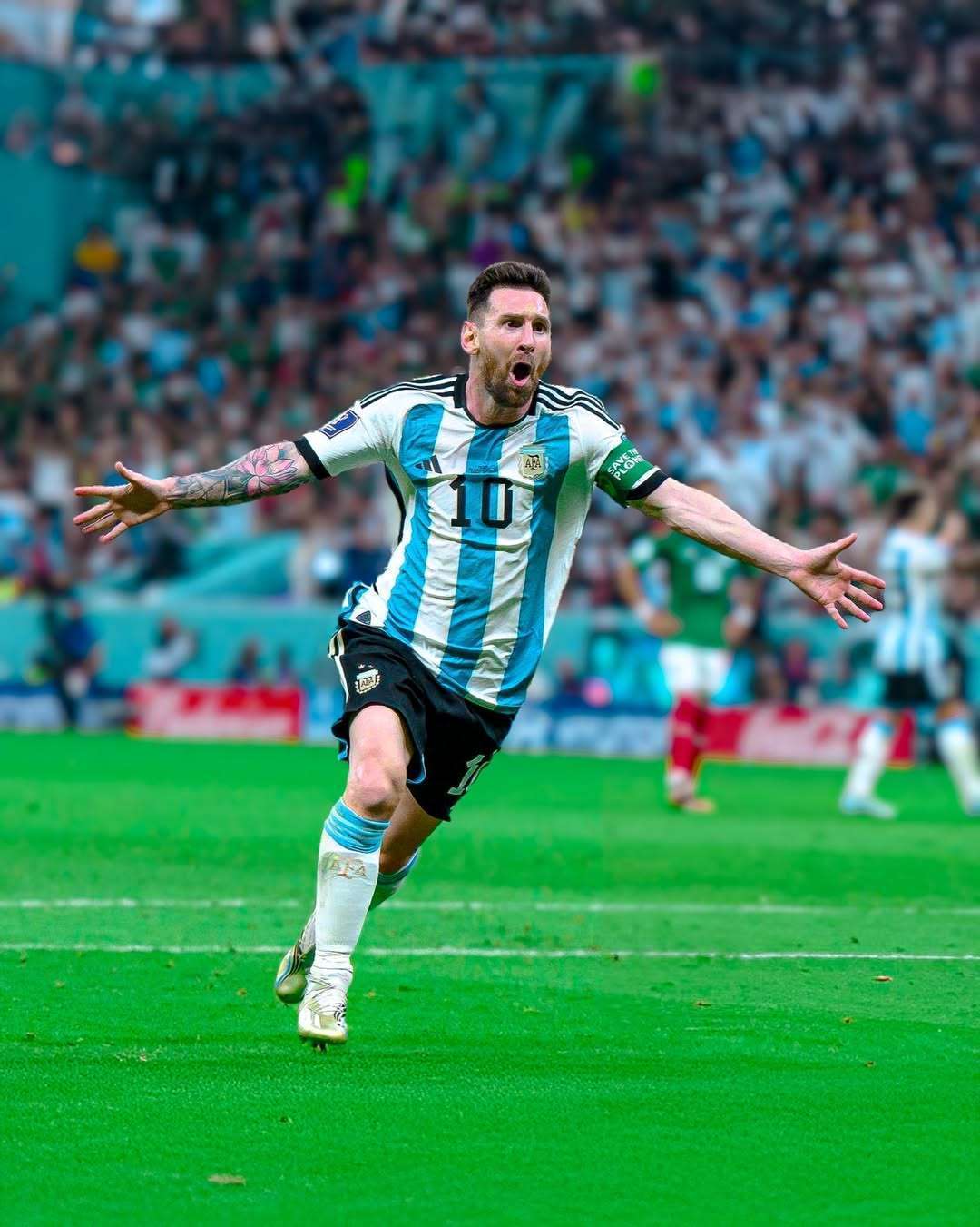 核心齐发力！卡斯尔&福克斯&科内特合砍55分22板（核心三人组发威：卡斯尔、福克斯、科内特携手拿下55分22板）