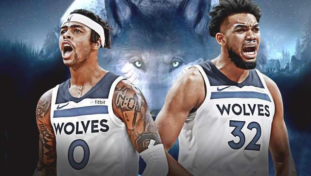 欧冠赛前穆里尼奥与两名昔日弟子重逢，并亲吻了斯内德的光头（欧冠赛前，穆里尼奥与两位旧部相聚，还亲吻了斯内德的光头）