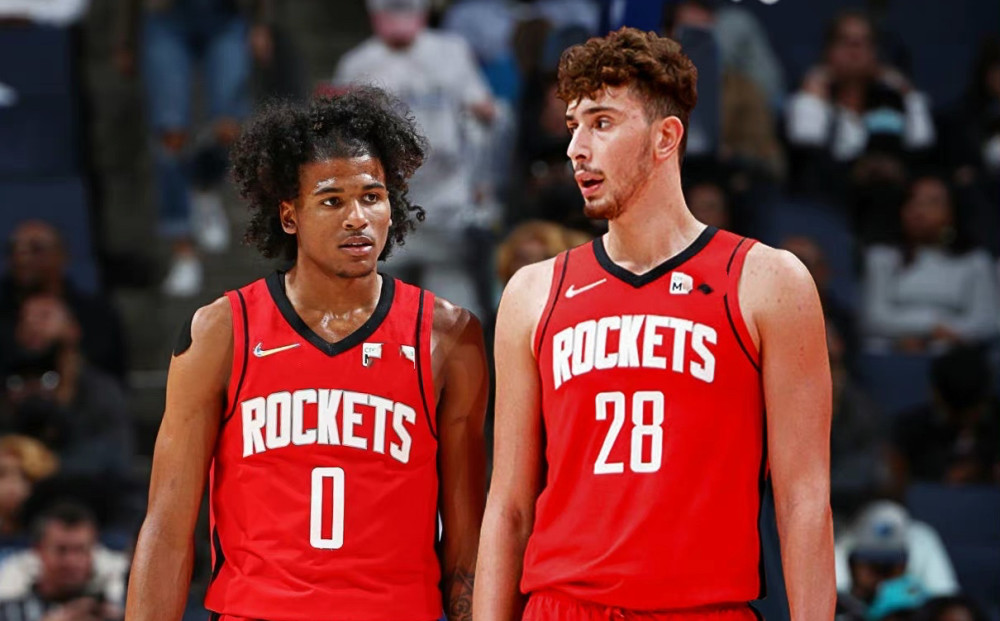 罗杰斯：能赢下曼联真的很重要，球迷的支持让球队表现更出色（罗杰斯：击败曼联意义重大，球迷助力令球队发挥更佳）